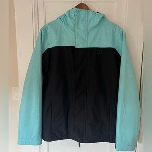 DC Women’s Snowboard Jacket - Medium